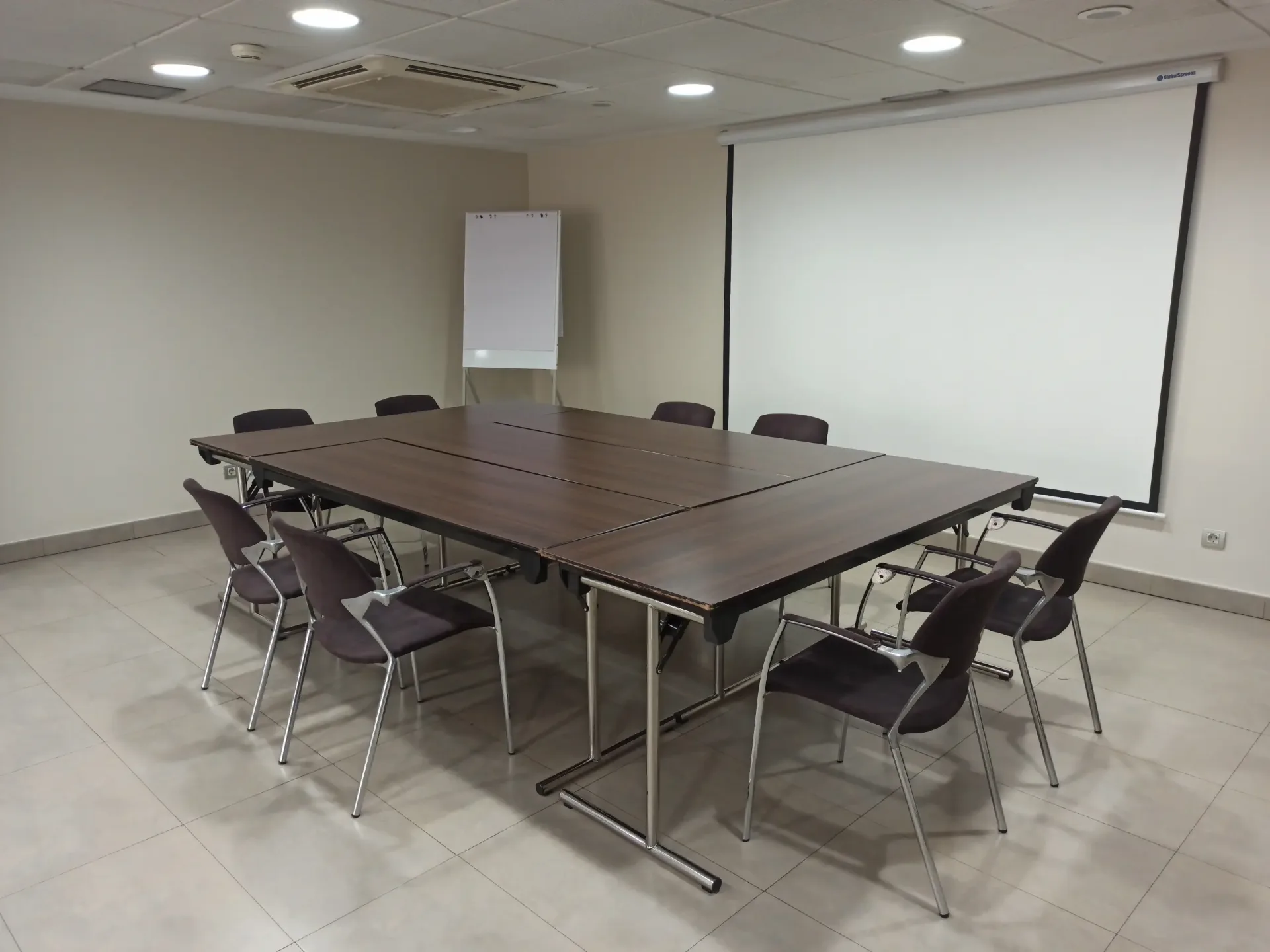 Sala Capellanes — foto 1